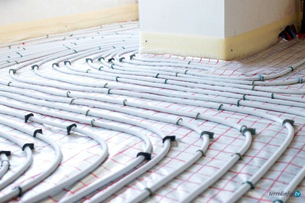 Installer un plancher chauffant : les étapes essentielles pour une installation réussie